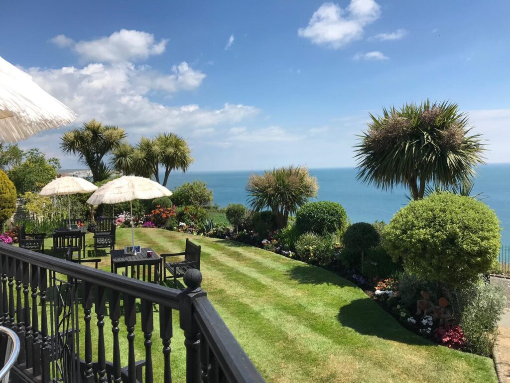 Bed and Breakfast Hotel, Shanklin, Isle of Wight | B & B Accommodation | Bed & Breakfast, Shanklin, IOW